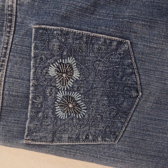COSMO POLITAN JEANS SLIGHTLY  USED BEJEWELED SIZE 6 COLOR BLUE - Picture 11 of 14